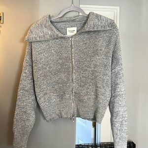 Abercrombie grey sweater